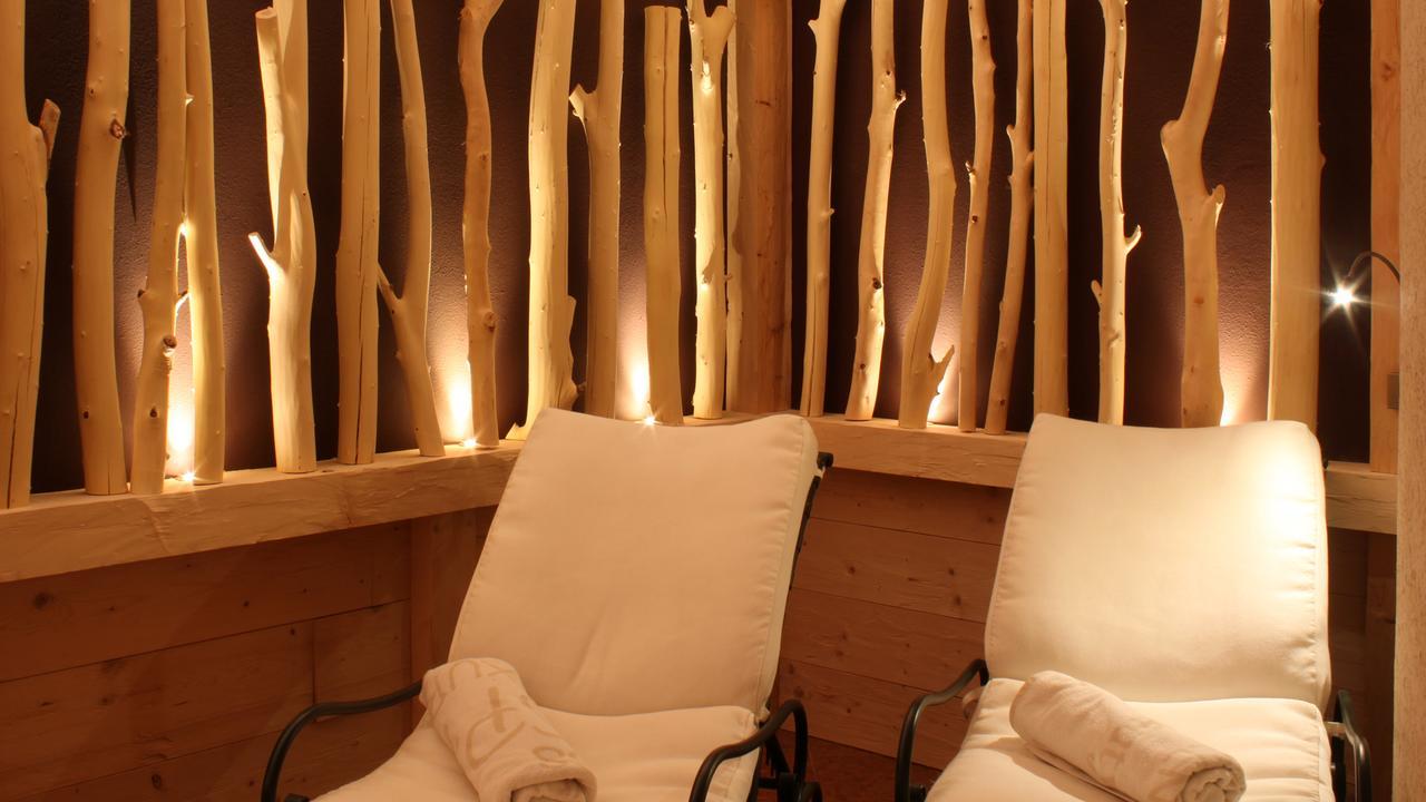 Garni Hotel Rosengarten B&B Selva di Val Gardena Zewnętrze zdjęcie