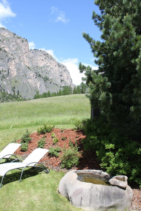 Garni Hotel Rosengarten B&B Selva di Val Gardena Zewnętrze zdjęcie