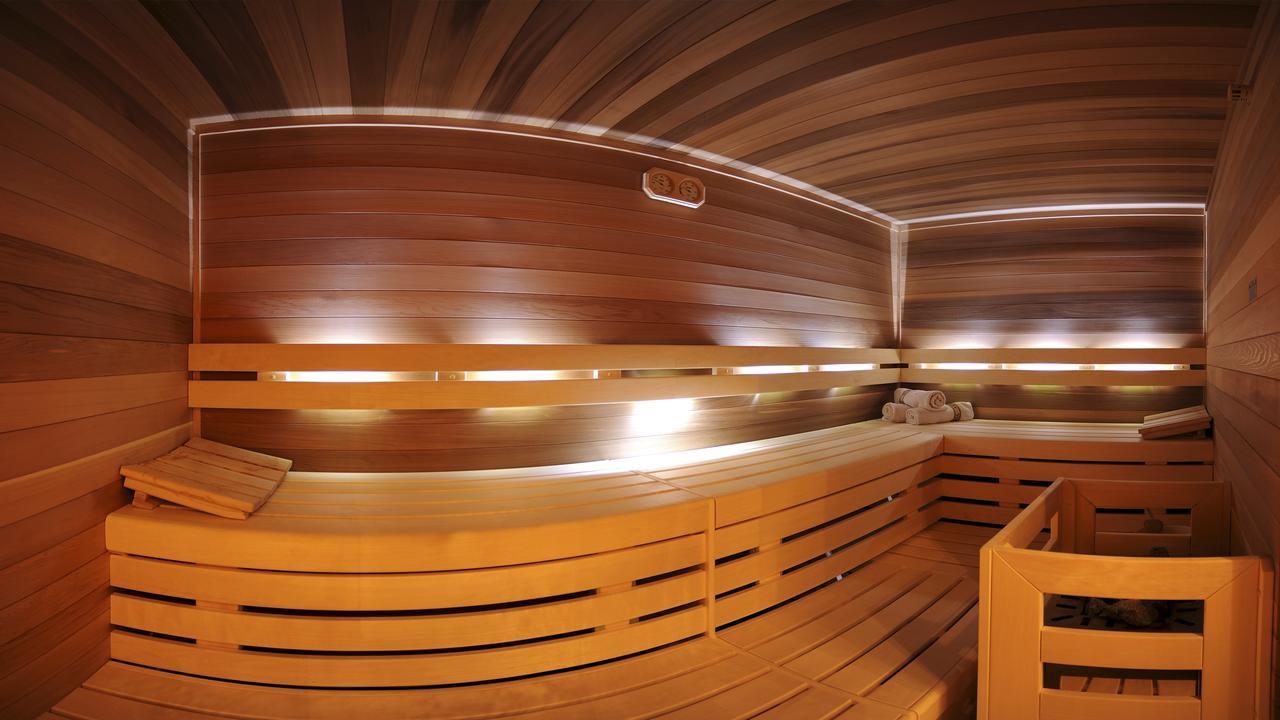 Garni Hotel Rosengarten B&B Selva di Val Gardena Zewnętrze zdjęcie